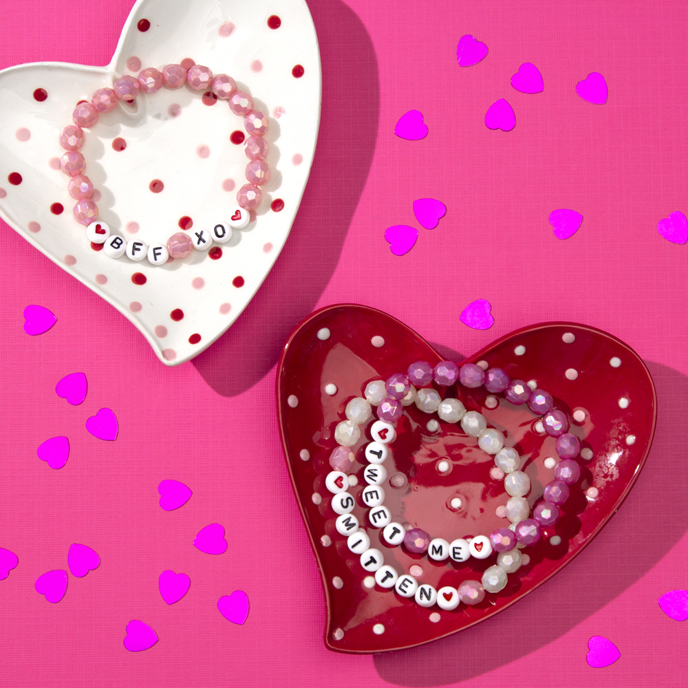 Valentine's Day Alphabet Bracelets - CousinDIY