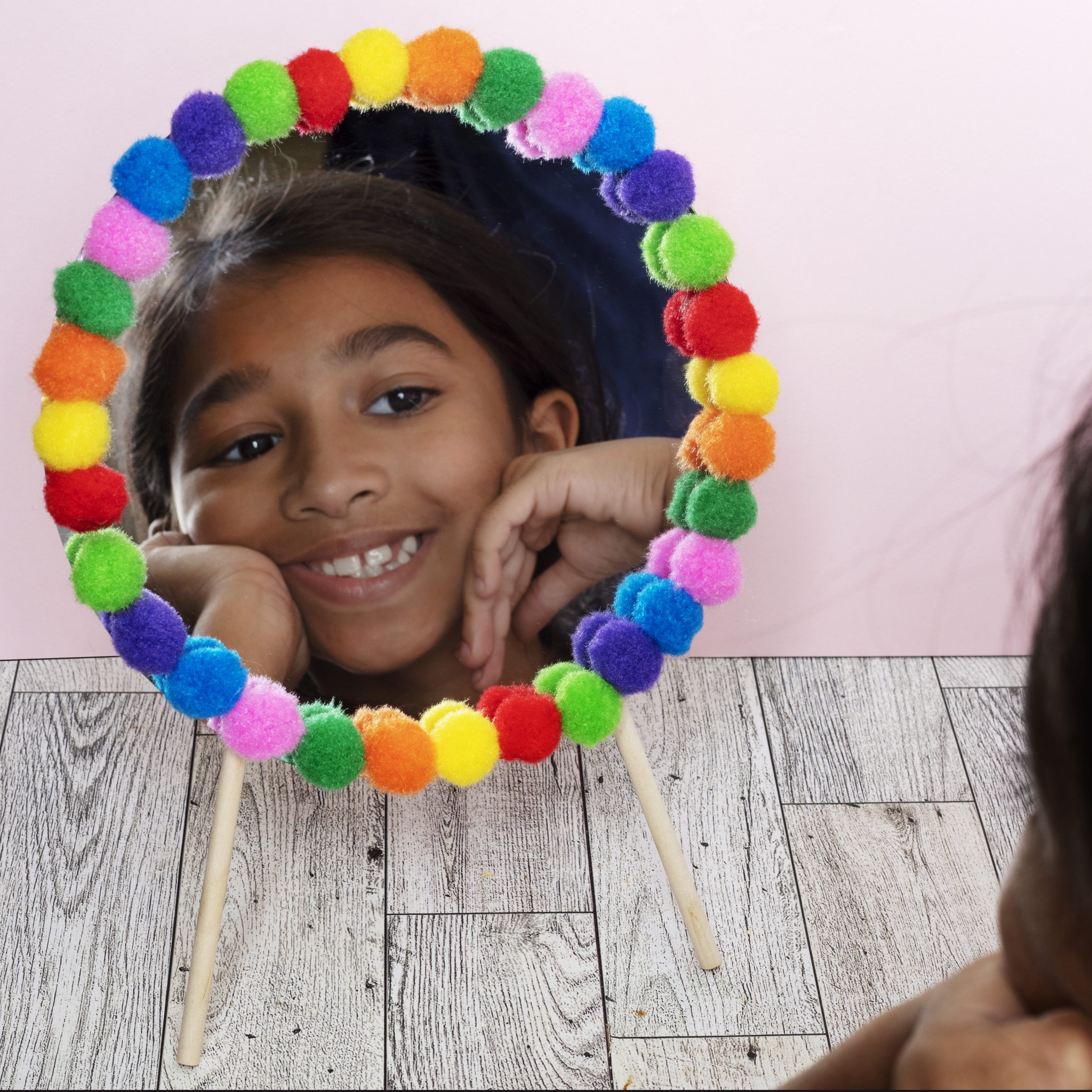 DIY Pom Pom Mirror CousinDIY