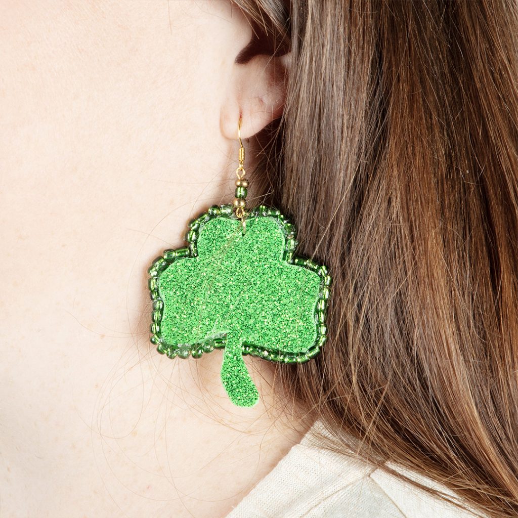 Create DIY St Patrick’s Day Earrings | CousinDIY Project