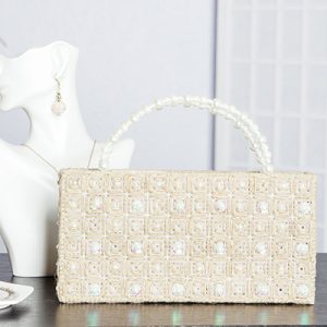 needlepoint plastic canvas handbag
